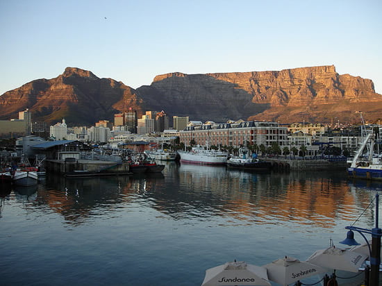 Table Mountain and Devil's Peak - Cape Town