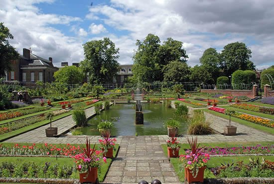 Sunken Garden - Kensington Garden