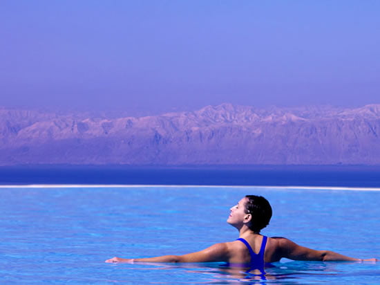 Jordan Valley Marriot Resort Infinity Pool