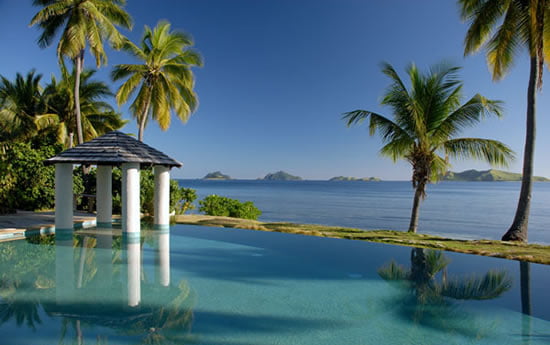 Mana Island Resort Infinity Pool