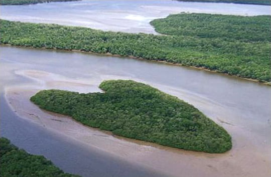 Heart-shaped Island - Vaza-Barris River - Brazil