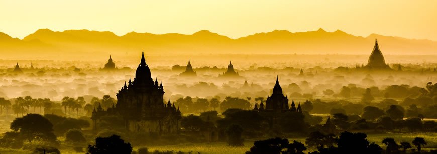 Sunrise at Bagan Plains